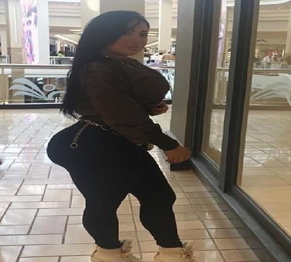 ME GUSTA HACER DE NOVIA Y TRATARTE CON CARIÑO