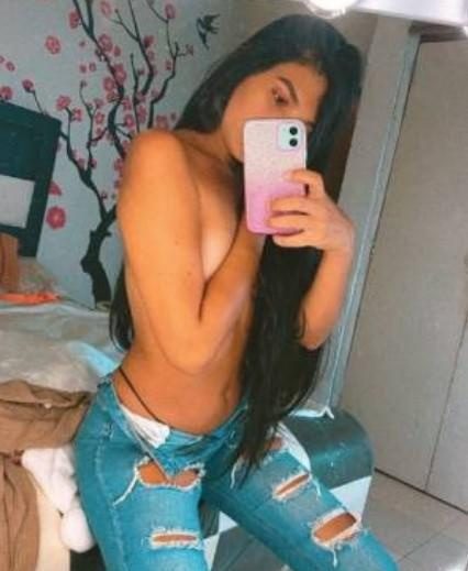 ME SIENTO SOLA Y MUY CACHONDA ALIMERIA EN ARMUÑA DE ALMANZORA