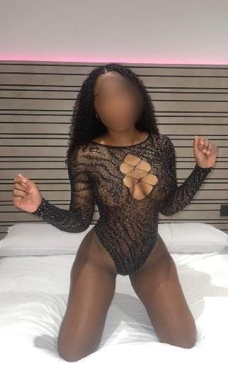 MULATA, RICA Y APRETADITA,NUEVA EN LA ZONA//PROMOCIONES