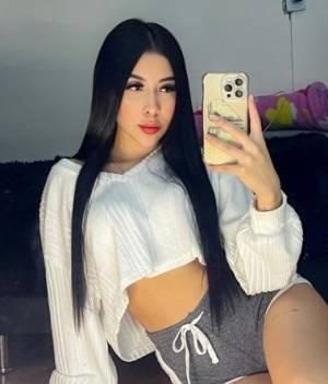 NECESITO UNA POLLA EN MI BOCA AHORA! * * * * EN ALFAMÉN