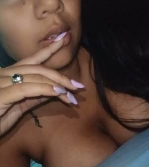 NENITA SOY UN VICIO DE MUJER PARA LOS HOMBRES. / / / EN CARCELÉN