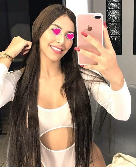 NO TE RESISTIRAS A MIS CARICIAS EN LUGO