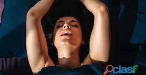 PAREJA BUSCA UNA CHICA EN PEÑÍSCOLA