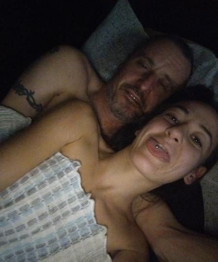 PAREJA DE CHICO Y CHICQ EN VALENCIA