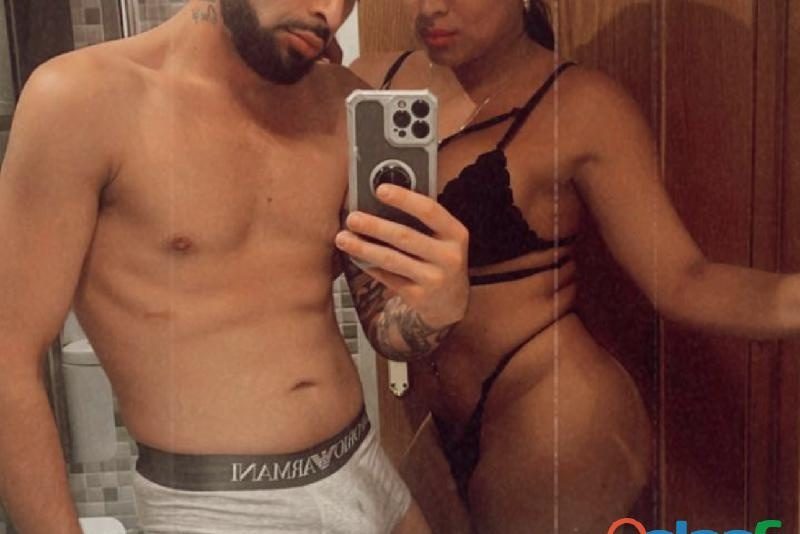 PAREJA HACE GLORY HOLE CENTRO BURGOS EN BURGOS