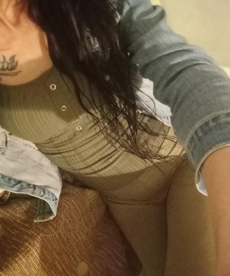 PAREJA JOVEN POR CARTAGENA HOY DE PASO EN CARTAGENA