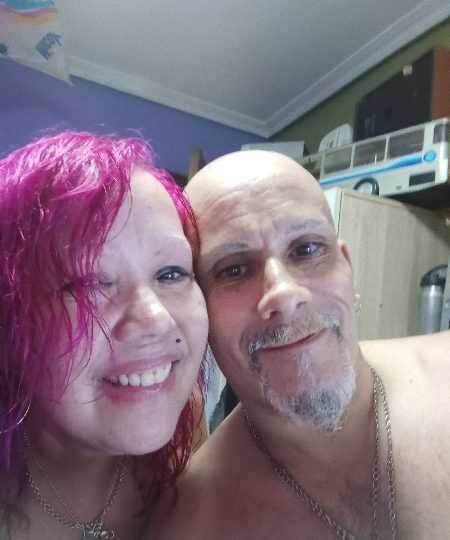 PAREJA LIBERAL BUSCA CHICA BI PARA TRIO EN BARAKALDO