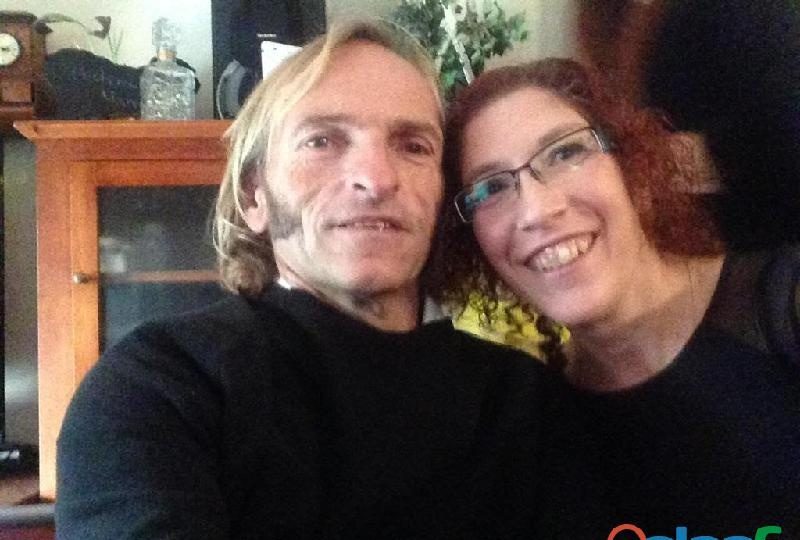 PAREJA LIBERAL MADURA EN BARCELONA