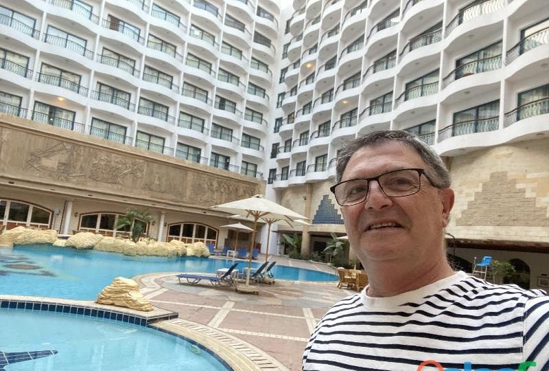 PENSIONISTA BUSCO COMPAÑERA DE VIAJES . ANUNCIO SERIO EN MONT ROIG DEL CAMP