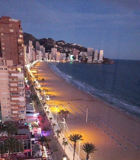 PLAZAS LIBRE EN BENIDORM LEVANTE PRIMERA LINEA EN SANT JOAN D'ALACANT