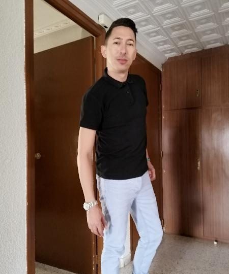 POLLON LATINO ACTIVO EN LOGROÑO