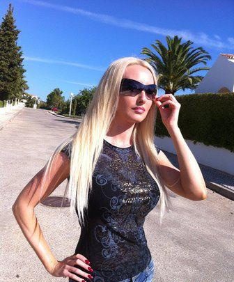 Q4DANIELA RECIЙN LLEGADA A TENERIFE EN CARDIEL DE LOS MONTES