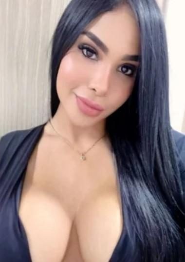 QUIERES CORRERTE EN MIS PECHOTES // // // EN CEUTÍ