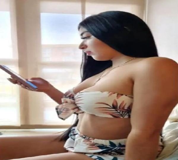 QUIERES QUE SEA TU PUTITA POR TELÉFONO 803 464 372 . EN ALBORNOS