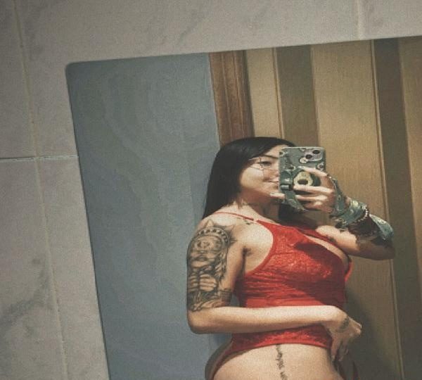 QUIERO POLLA LECHERA