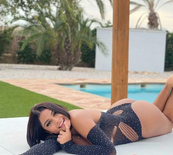 QUIERO QUE QUE ME DEJES LLENA DE LECHE