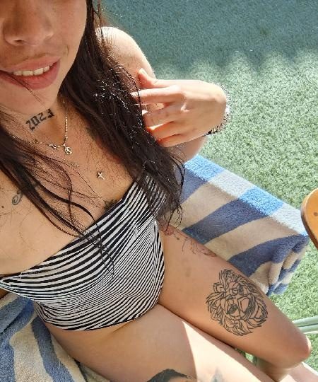 QUIERO TODA TU LECHE EN MIS TETAS//SALIDAS