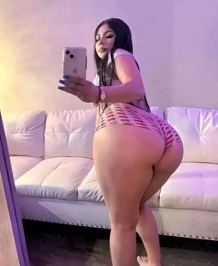 QUIERO TU OPINIÓN TENGO UN CULO BONITO?? EN BÁDENAS