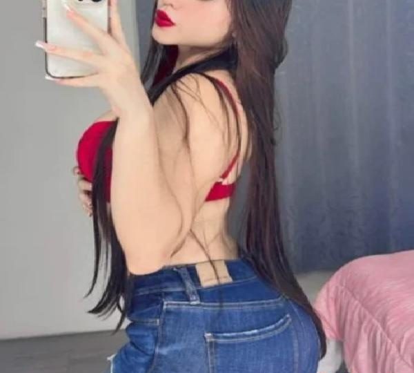 QUIERO UN HOMBRES QUE ADOREN EL SEXO COMO YO /* /* EN ÁVILA