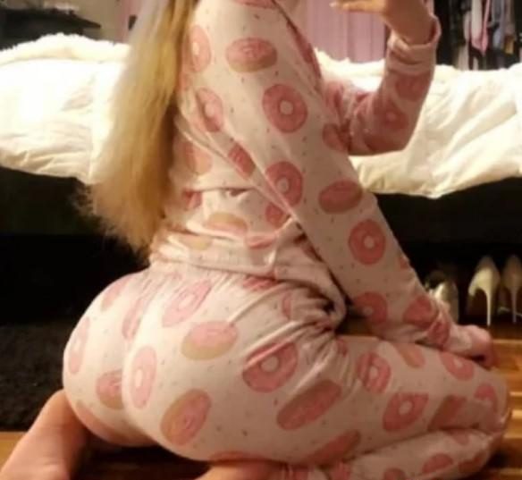 QUIERO UN TÍO QUE QUIERA FOLLAR CONMIGO,* * * * EN ALMOHARÍN