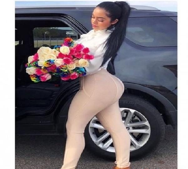 RECIÉN LLEGADA RICOS MORREOS EN BADAJOZ