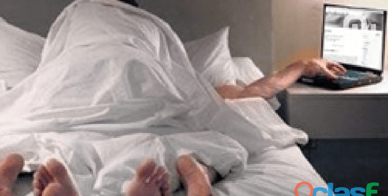 RECLUTAMOS ACTORES Y ACTRICES OBSESIONADOS POR EL CINE PORNOGRÁFICO REALIZAMOS RODAJES DEL CLÁSICO R EN EL REAL DE LA JARA