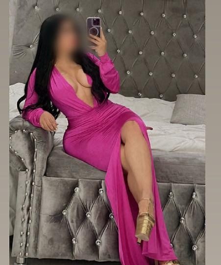 RICA CHICA TRAVIESA Y CACHONDA EN PEDREGUER