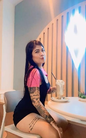 RICA LATINA ENCANTADORA EN XÀBIA