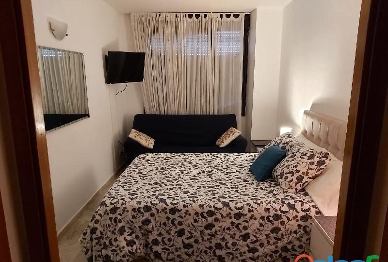 SE BUSCA CHICA PARA CASA DE CITAS EN VALENCIA