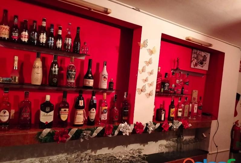 SE NECESITAN CHICAS PARA CLUB EN ESPAÑA