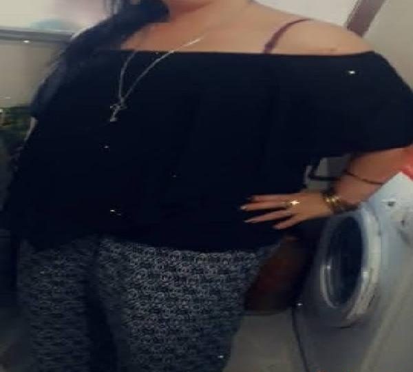 SE OFRECE MADURA GORDITA PARA SEXO EN JAÉN