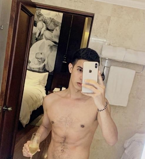 SEXY MODELO POLLON EN VALENCIA