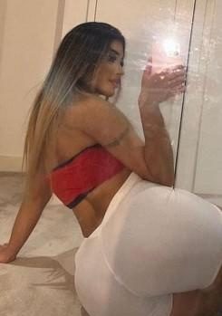 SIEMPRE DISPONIBLE PARA FOLLAR CONTIGO! // EN BRIÓN