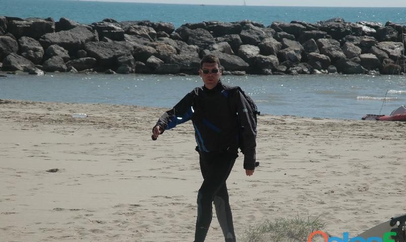 SOLO MUJERES MADURAS EN TORREDEMBARRA