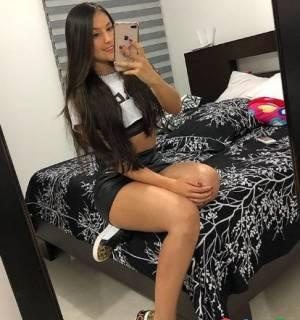 SOY ANGELYNA UNA JOVENCITA DIFÍCIL DE OLVIDAR... EN MELILLA