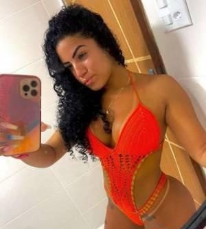 SOY BRASILERA MUY CACHONDA / / / / EN CARTES