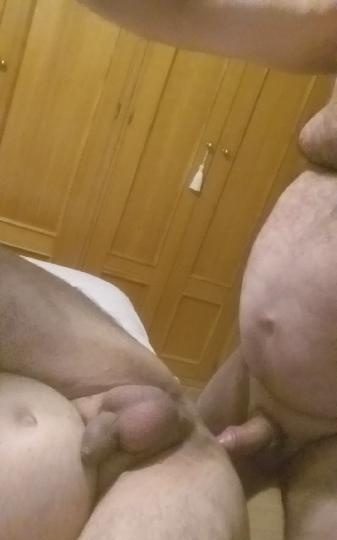 SOY CASADO BISEX Y DISCRETO EN ESTEPONA