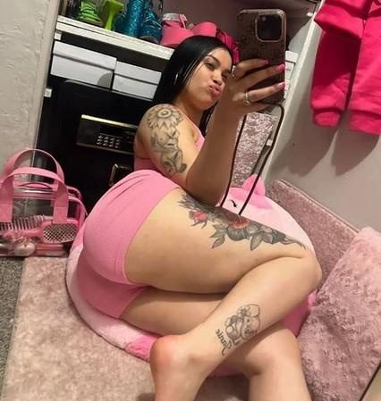 SOY DAYANA TU CULONA JUGUETONA / / / / EN BULLAS