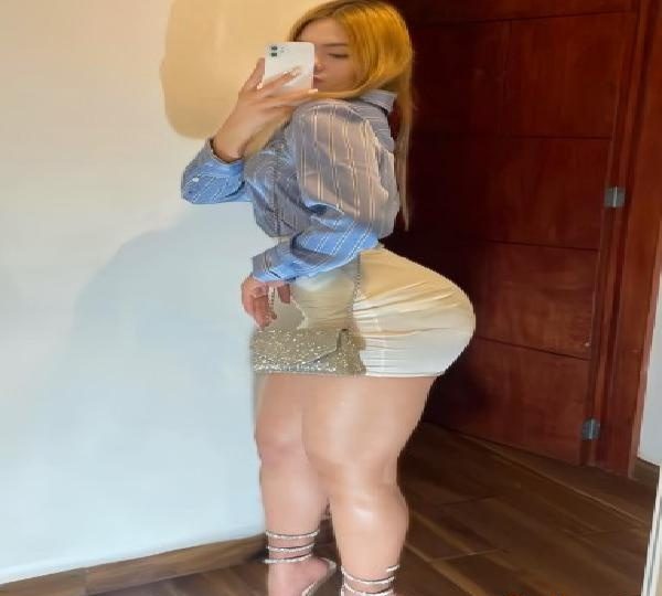 SOY LA RUBIA MAS ARDIENTE FOLLANDO /* EN MADRID