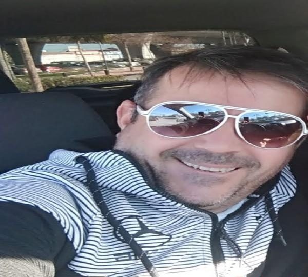 SOY LO QUÉ NECESITAS UN HOMBRE QUÉ TE VUELVA LOCA EN LA CAMA EN MÁLAGA