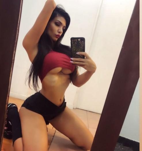 SOY MARTA, UNA MUJER MUY GUAPA, ELEGANTE, CARIÑOSA Y SIMPÁTICA EN BRAOJOS