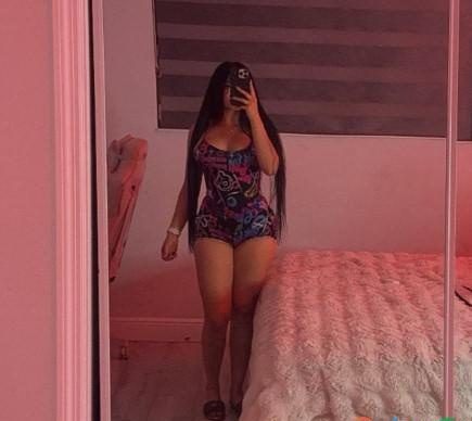 SOY MORENA UNA BOMBA EN LA CAMA / EN CAÑAVERAL DE LEÓN