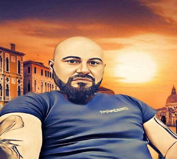 SOY MUY BIEN DOTADO Y ME ENCANTA FOLLAR MUCHO EN ALBACETE