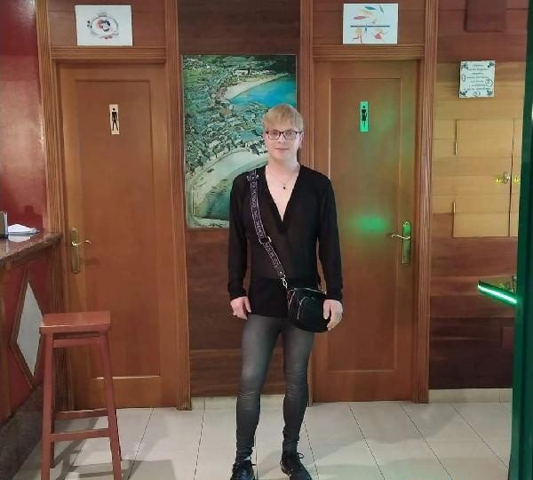 SOY PASIVO ROLLO TRANS BUSCO HETERO O ACTIVO SANO Y DISCRETA EN VIVEIRO