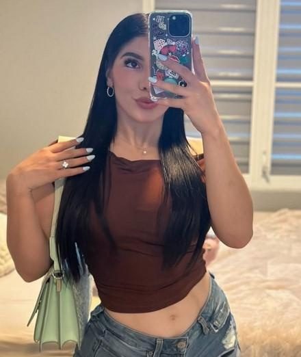 SOY REBECA MIS AMORES VEN APROVECHARME...!! EN BURGANES DE VALVERDE