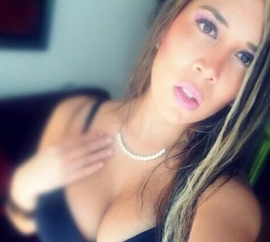 SOY RUBIA ARDIENTE, CACHONDISIMA TE ESPERO BOMBON! / / / EN BÁDENAS