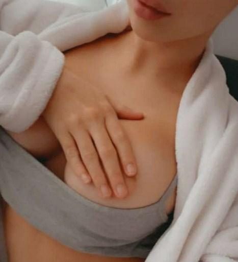 SOY TETONA, VICIOSA Y MUY CAÑERA, EN BOBADILLA DEL CAMPO