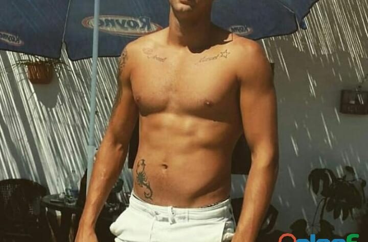 SOY UN CHICO DISPUESTO HA TODO SI ME GUSTAS NO COBRO NADA! EN EL CORONIL