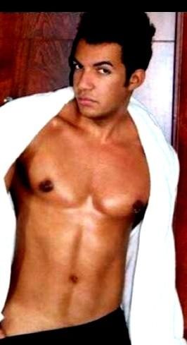 SOY UN CHICO LATINO PERVERTIDO DIVERTIDO WAPO EN MURCIA