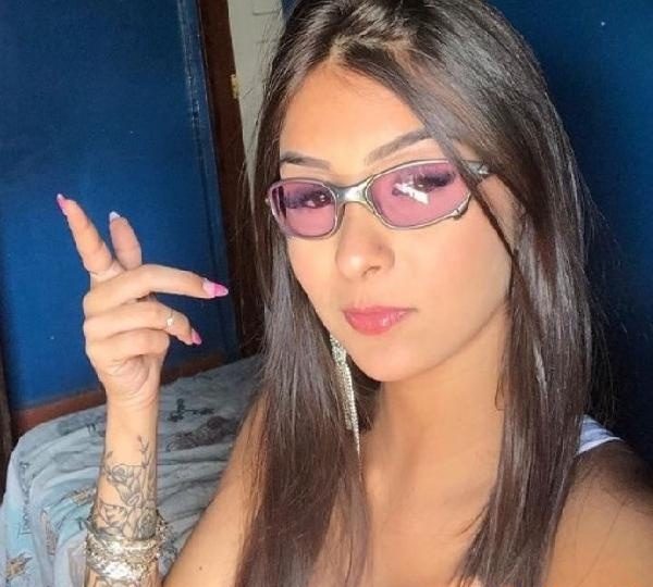 SOY UNA CHICA JOVEN QUE LE GUSTA EL SEXO,* EN BELORADO